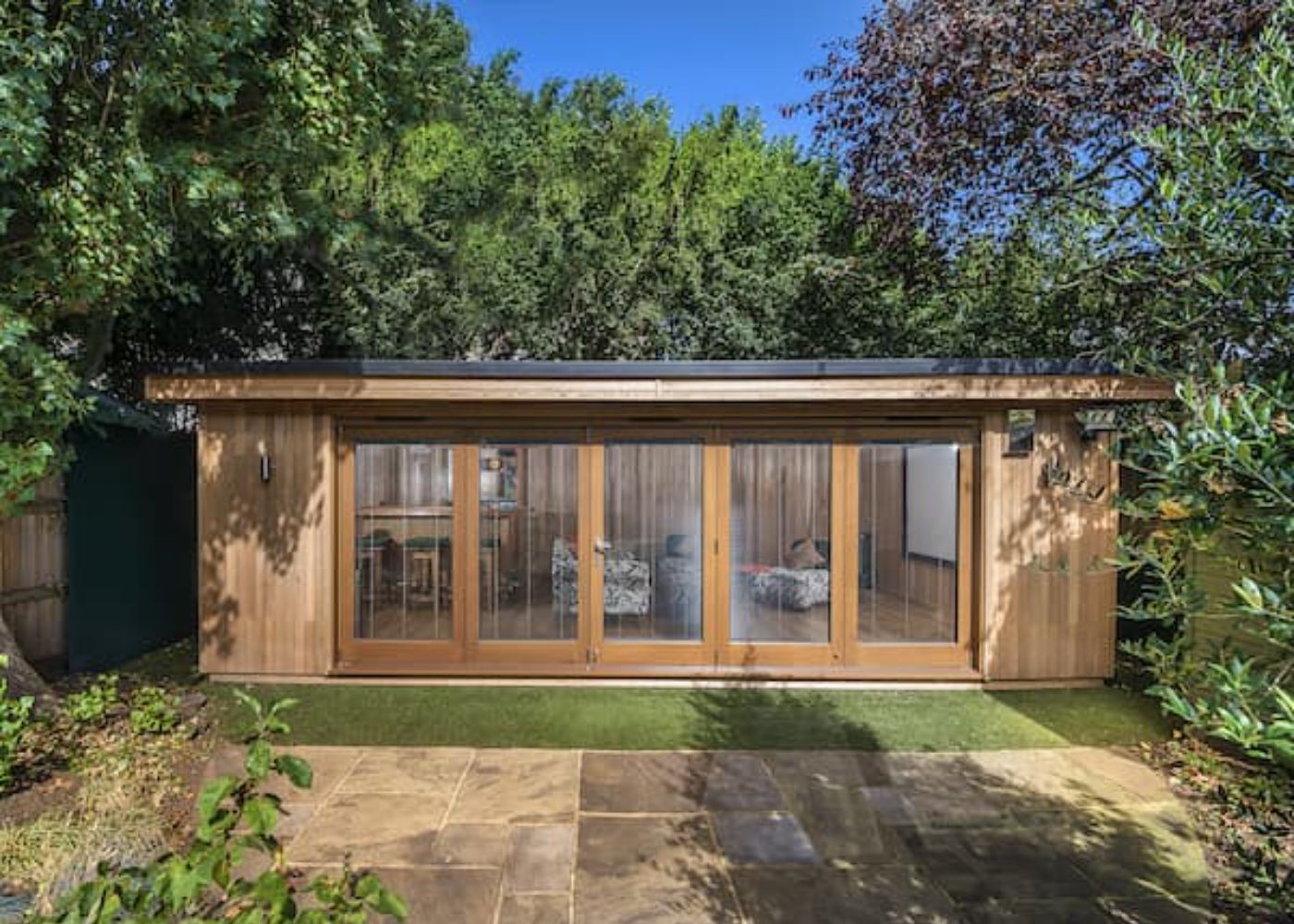 7m-x5m-with-Cedar-cladding-and-EPDM-roof (1)